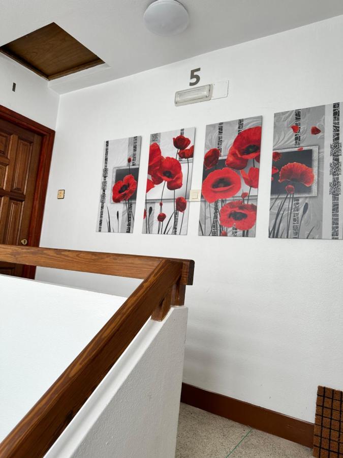 Nebrija Derecha Apartment A Coruna Bagian luar foto
