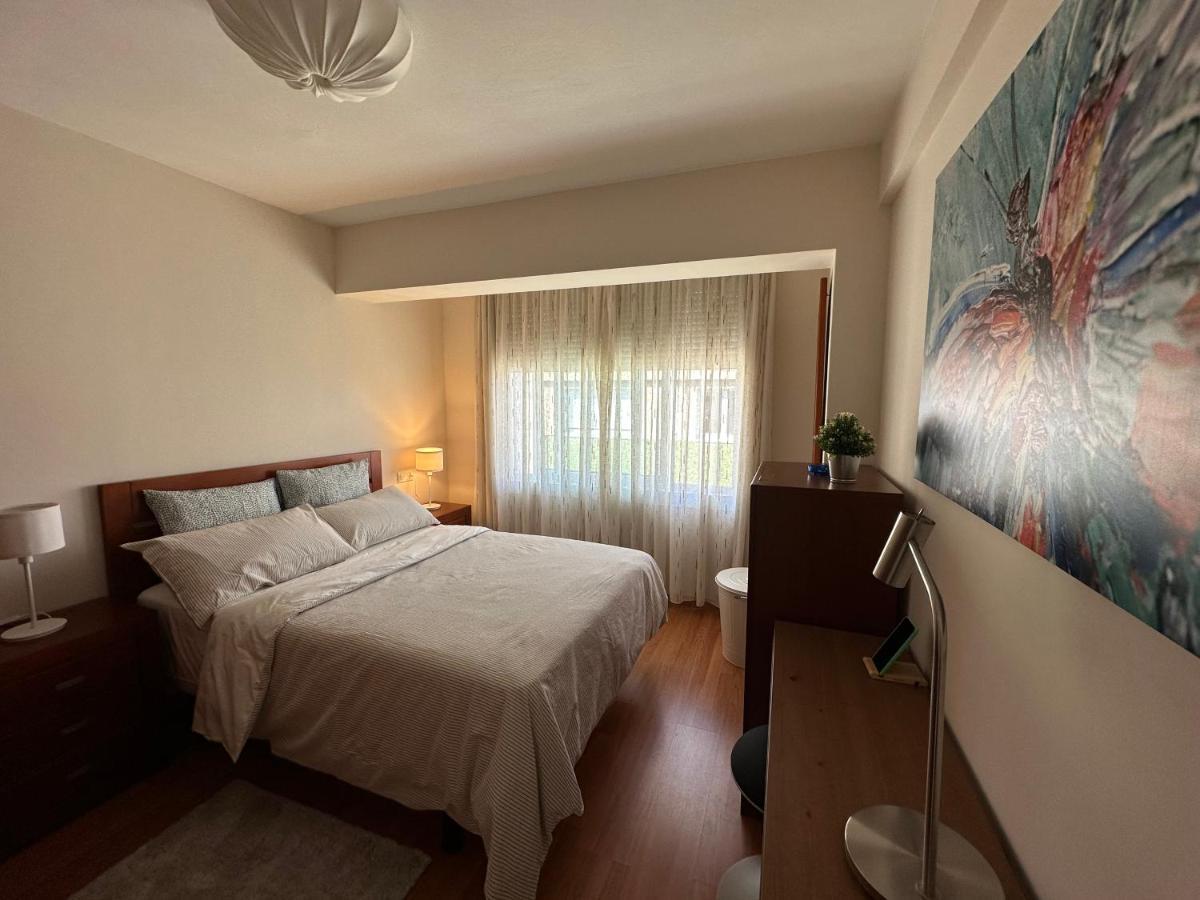 Nebrija Derecha Apartment A Coruna Bagian luar foto